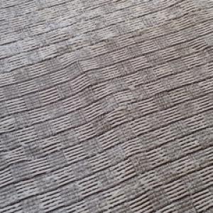 Tapete de Algodão modelo quadriculado 1,50x2m nas cores preto,telha,mostrada,marrom e bege todos trabalhado com a cor cru Rf.004